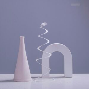 Minimal hair accessory product styling
